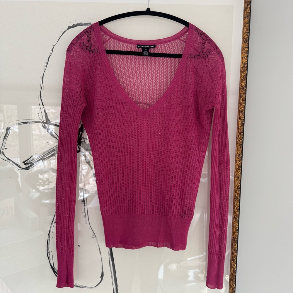 Club Monaco Women’s Silk Blend V-Neck Fine Knit Long Sleeve Top, Size Small